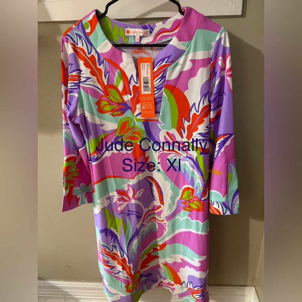 Jude Connally & Gretchen Scott dresses